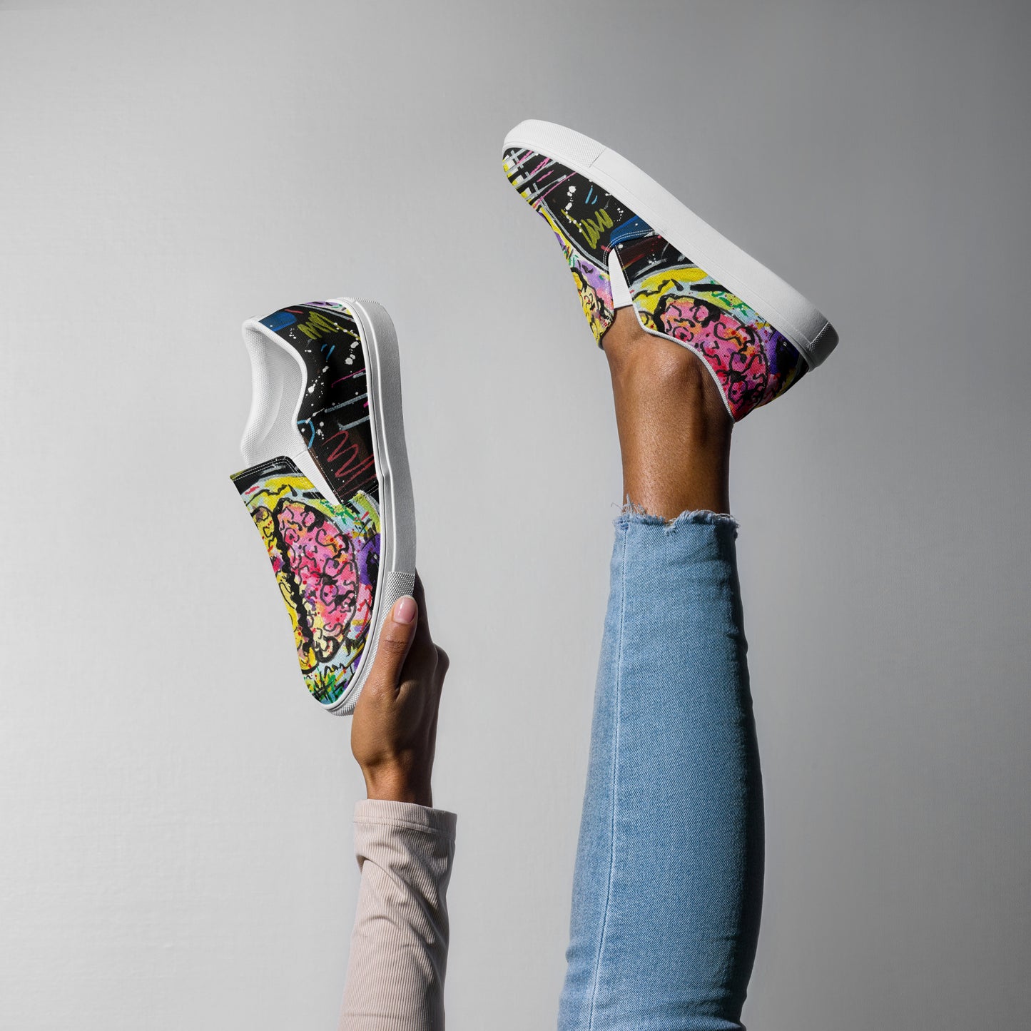 Idea Women’s slip-on canvas shoes